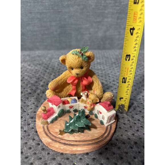 Cherished Teddies "Terry" Figurine Christmas Scene Train & Tree 2001 Collectible - Picture 8 of 8